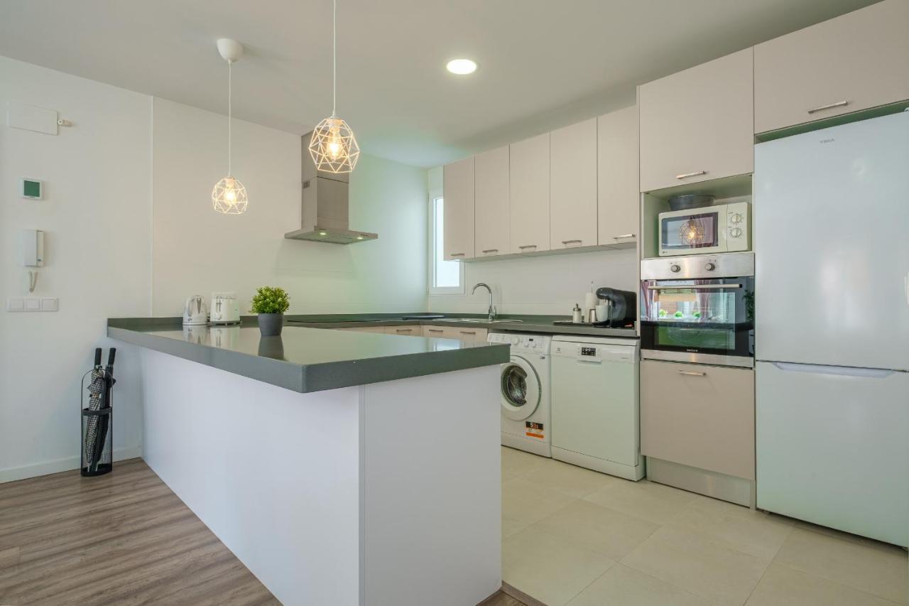 Modern, Stylish Apartment Valencia Exterior photo